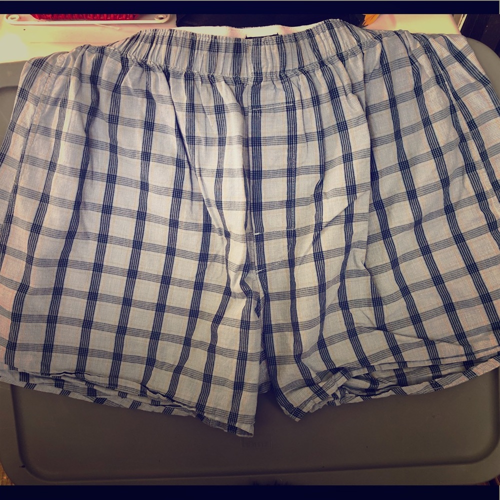 2/$5 Men’s George blue plaid boxers